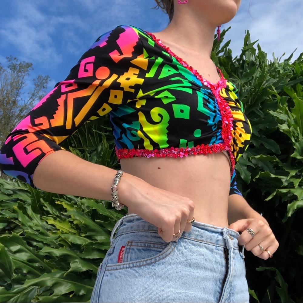 2/$40⚜️ Vintage Gymnastics Top - Picture 3 of 6